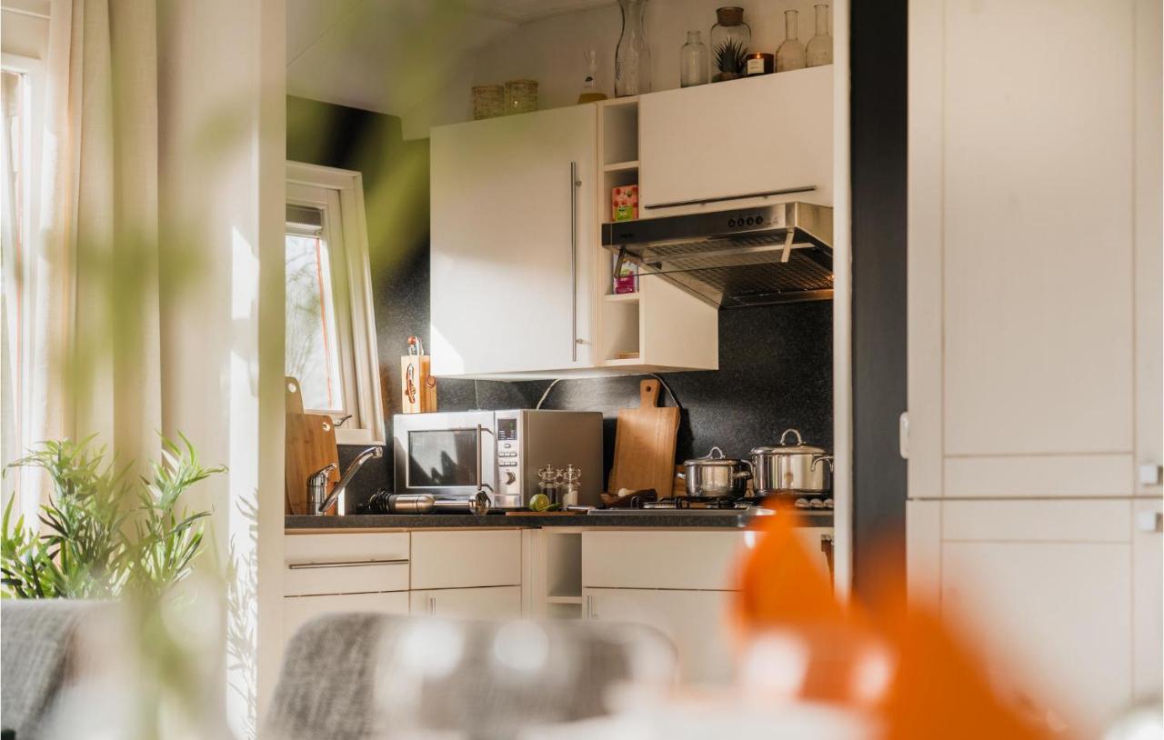 3 Bedroom Pet Friendly Home In Tzummarum Eksteriør billede