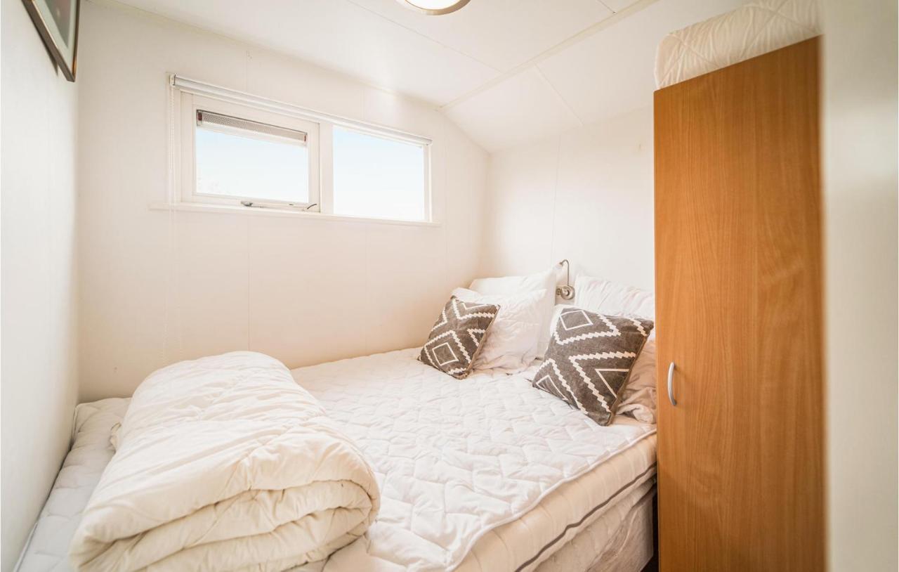 3 Bedroom Pet Friendly Home In Tzummarum Eksteriør billede